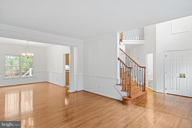 20129 BOXWOOD PL, Ashburn, VA 20147