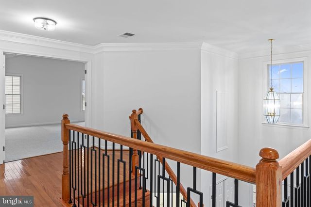 20129 BOXWOOD PL, Ashburn, VA 20147