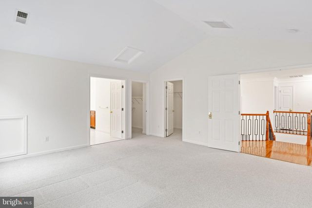 20129 BOXWOOD PL, Ashburn, VA 20147