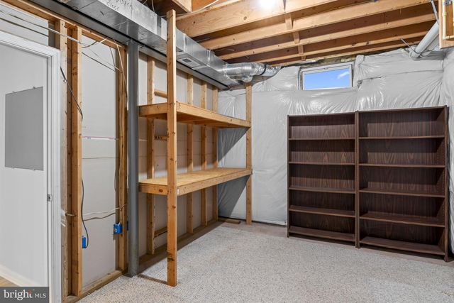 20129 BOXWOOD PL, Ashburn, VA 20147