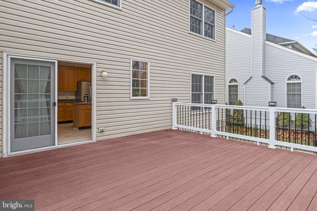 20129 BOXWOOD PL, Ashburn, VA 20147