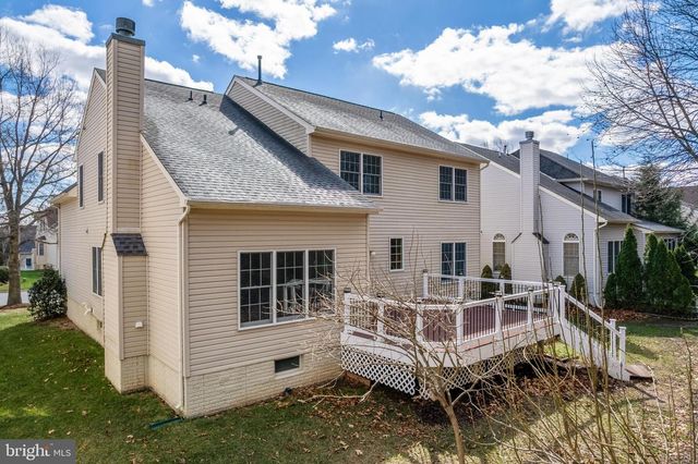 20129 BOXWOOD PL, Ashburn, VA 20147