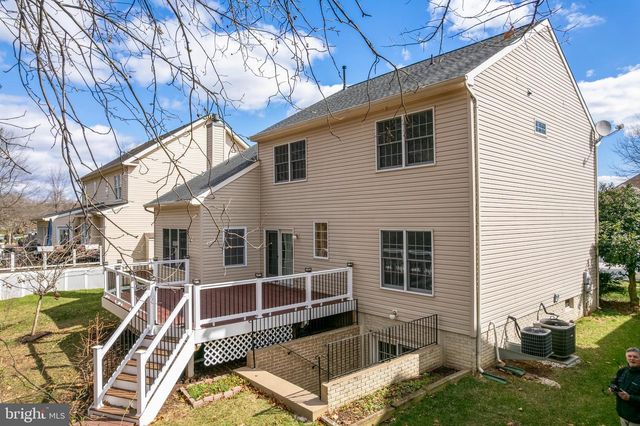 20129 BOXWOOD PL, Ashburn, VA 20147