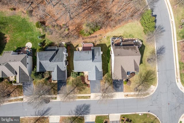 20129 BOXWOOD PL, Ashburn, VA 20147