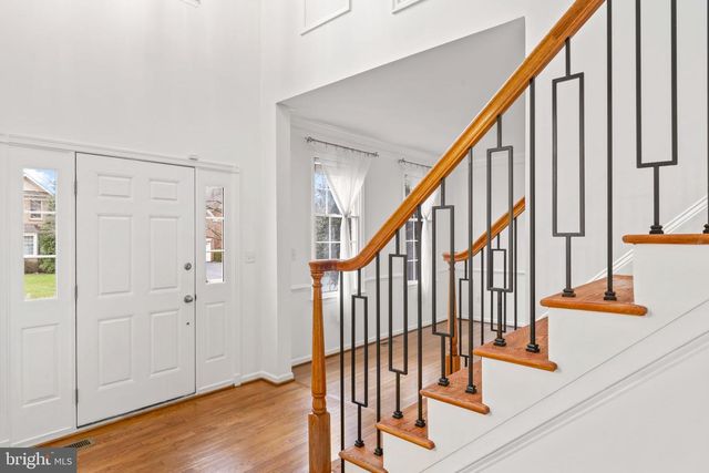 20129 BOXWOOD PL, Ashburn, VA 20147