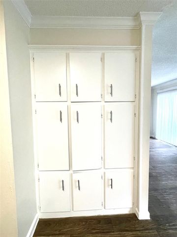 10011 Quail Valley BLVD B, Austin, TX 78758