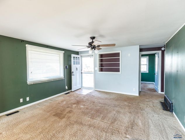 4422 SEEAIRE, Rapid City, SD 57702