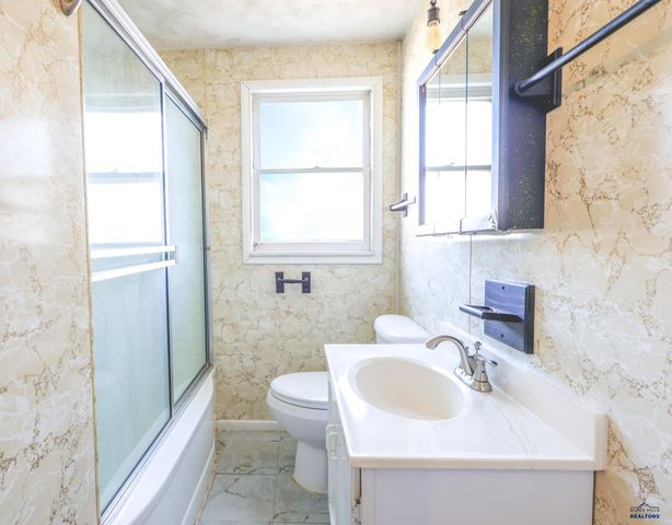 4422 SEEAIRE, Rapid City, SD 57702