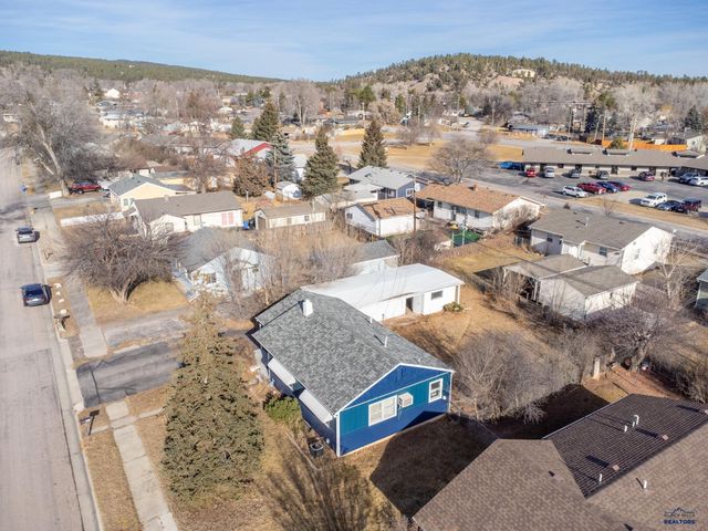 4422 SEEAIRE, Rapid City, SD 57702