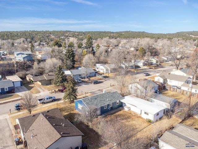4422 SEEAIRE, Rapid City, SD 57702