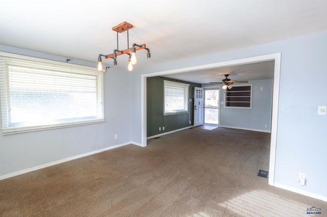 4422 SEEAIRE, Rapid City, SD 57702