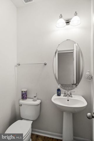 22 CORNERSTONE DR, Stafford, VA 22554