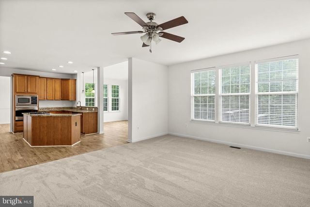 22 CORNERSTONE DR, Stafford, VA 22554