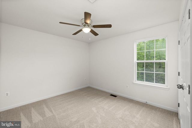 22 CORNERSTONE DR, Stafford, VA 22554