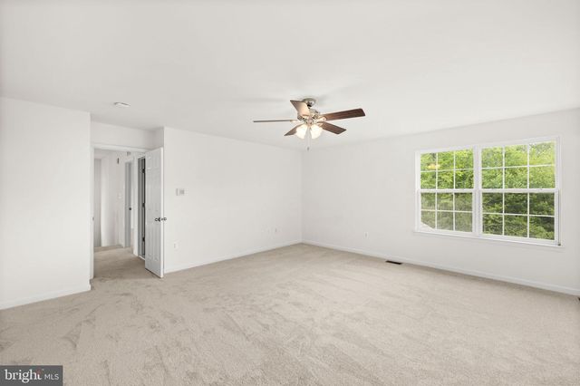 22 CORNERSTONE DR, Stafford, VA 22554