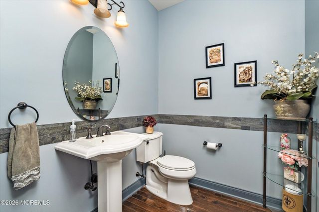 25 Weathervane Circle, Cream Ridge, NJ 08514