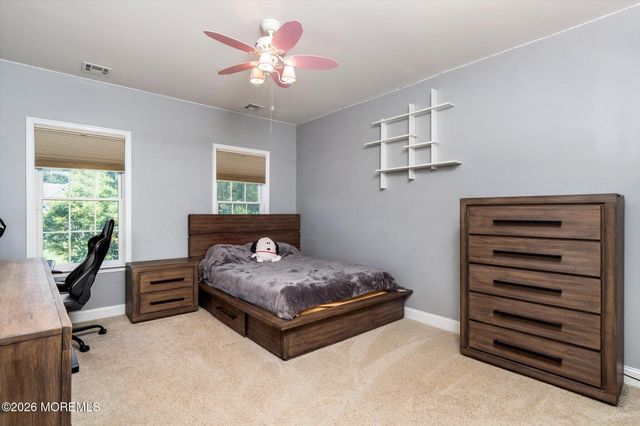 25 Weathervane Circle, Cream Ridge, NJ 08514