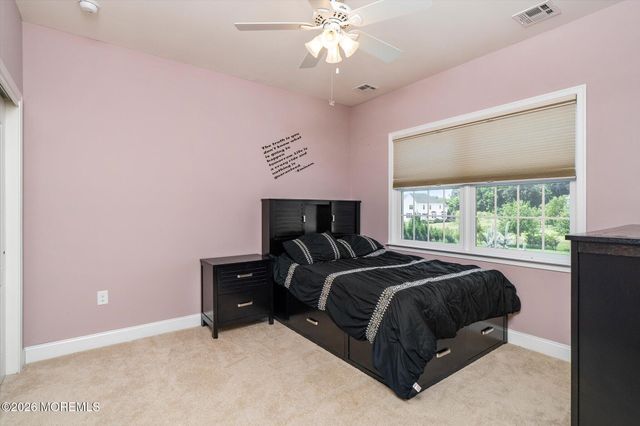 25 Weathervane Circle, Cream Ridge, NJ 08514