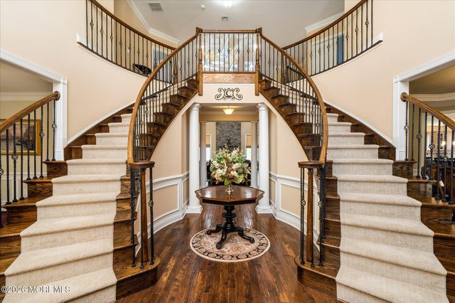 25 Weathervane Circle, Cream Ridge, NJ 08514