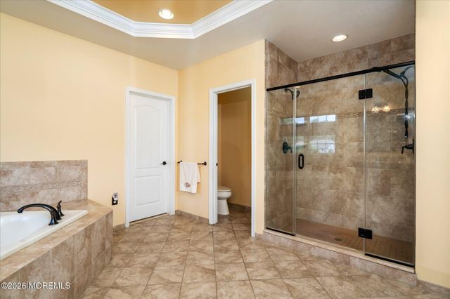25 Weathervane Circle, Cream Ridge, NJ 08514