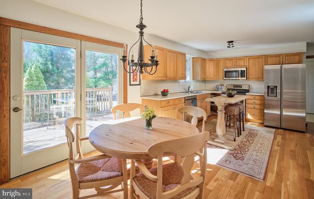 6724 UPPER YORK RD, New Hope, PA 18938