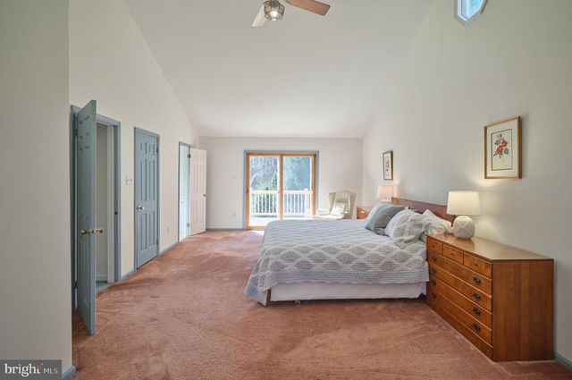 6724 UPPER YORK RD, New Hope, PA 18938