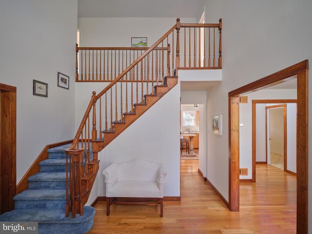 6724 UPPER YORK RD, New Hope, PA 18938