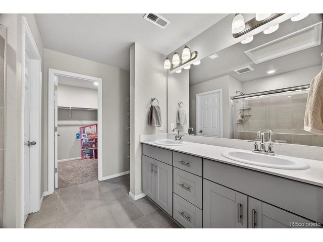 5738 Vivian St, Arvada, CO 80002