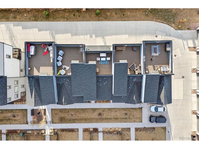 5738 Vivian St, Arvada, CO 80002