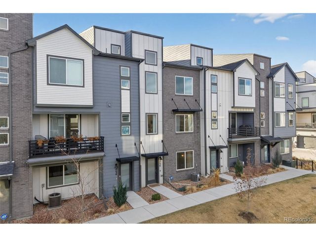 5738 Vivian St, Arvada, CO 80002