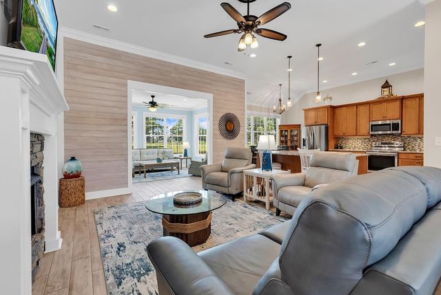 4953 Westwind Dr., Myrtle Beach, SC 29579