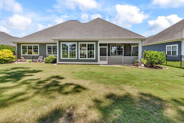 4953 Westwind Dr., Myrtle Beach, SC 29579