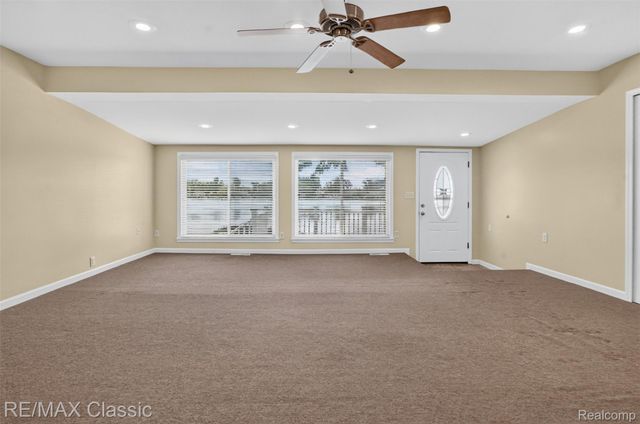 9385 Mandon Road, White Lake Charter Township, MI 48386