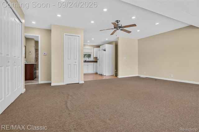 9385 Mandon Road, White Lake Charter Township, MI 48386