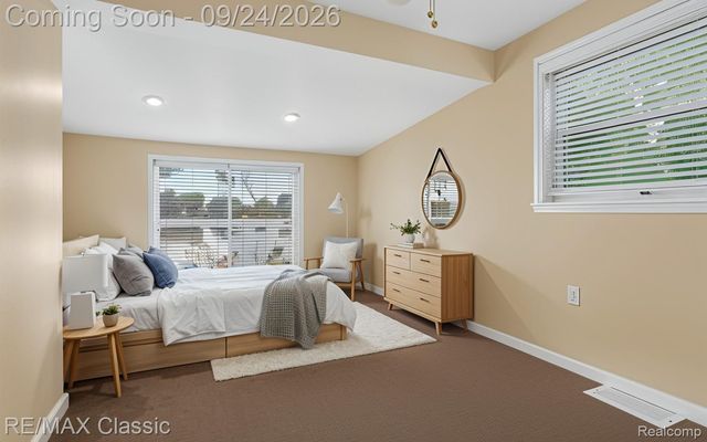 9385 Mandon Road, White Lake Charter Township, MI 48386