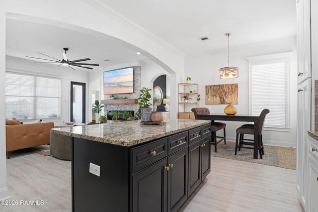 116 Spring Cypress Drive, Broussard, LA 70518