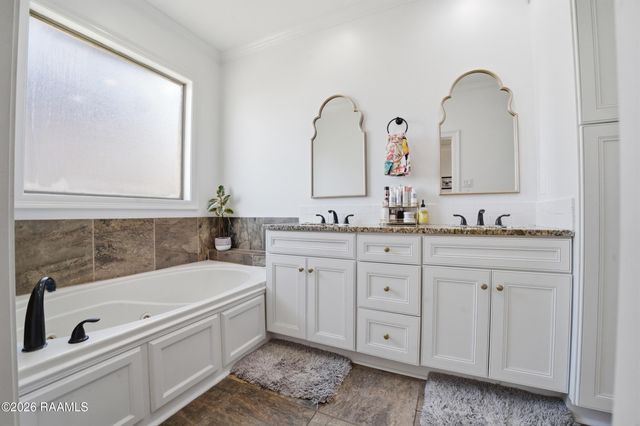 116 Spring Cypress Drive, Broussard, LA 70518