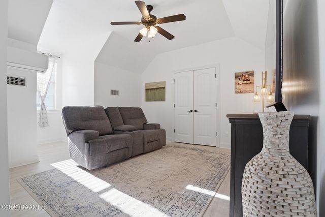 116 Spring Cypress Drive, Broussard, LA 70518