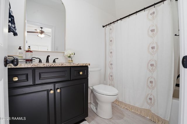 116 Spring Cypress Drive, Broussard, LA 70518