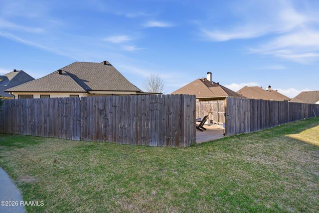 116 Spring Cypress Drive, Broussard, LA 70518