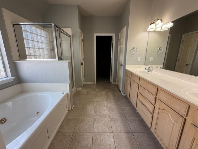 10402 N 114th East Avenue, Owasso, OK 74055