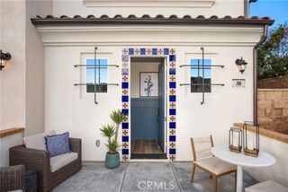 537 Gregory Way, Glendora, CA 91740