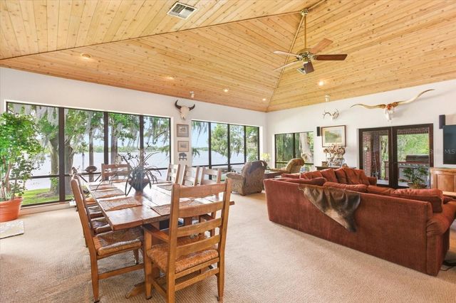 4910 E LAKE DRIVE, Winter Springs, FL 32708
