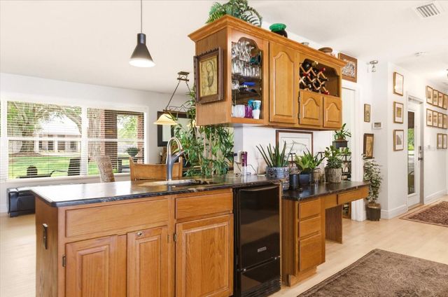 4910 E LAKE DRIVE, Winter Springs, FL 32708