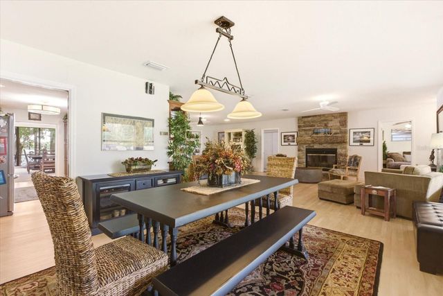 4910 E LAKE DRIVE, Winter Springs, FL 32708