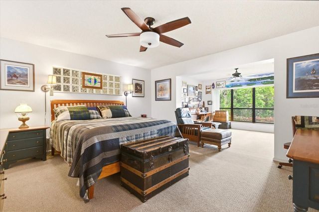 4910 E LAKE DRIVE, Winter Springs, FL 32708