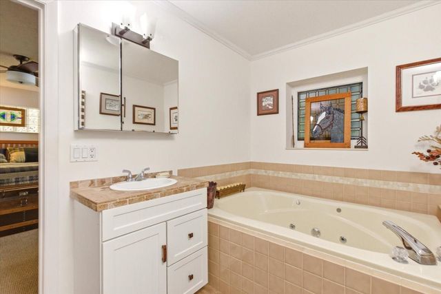 4910 E LAKE DRIVE, Winter Springs, FL 32708