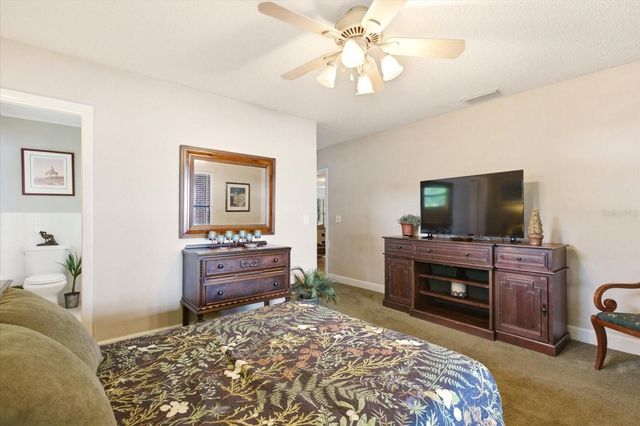 4910 E LAKE DRIVE, Winter Springs, FL 32708