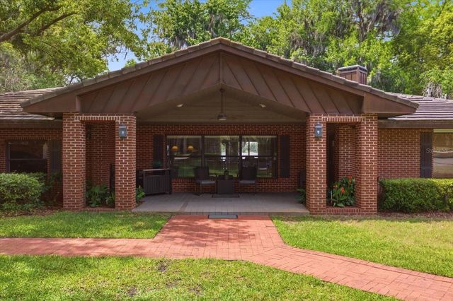 4910 E LAKE DRIVE, Winter Springs, FL 32708