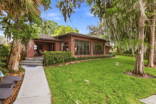 4910 E LAKE DRIVE, Winter Springs, FL 32708